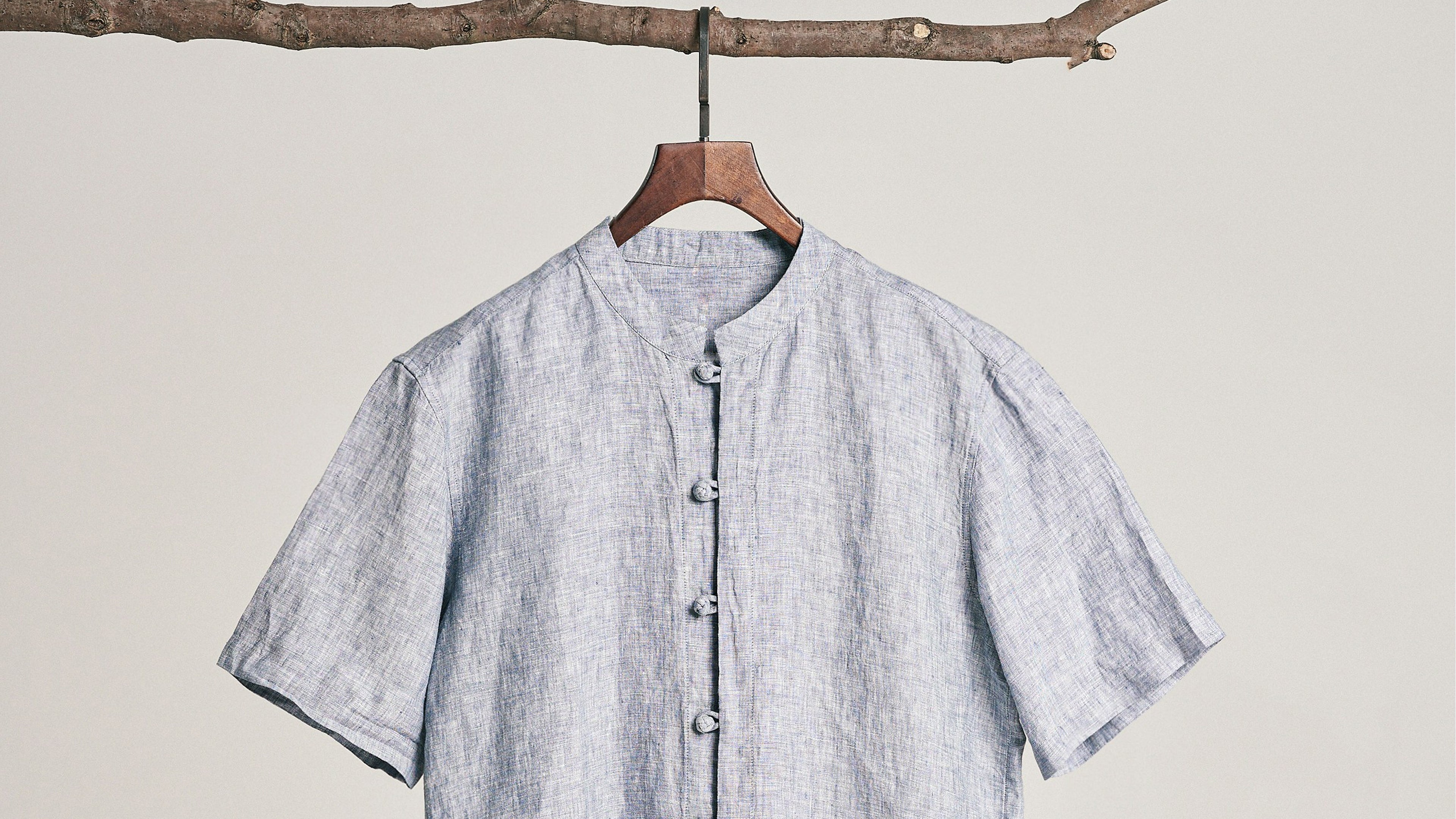 Linen Shirts: The Best Option for Hot Weather