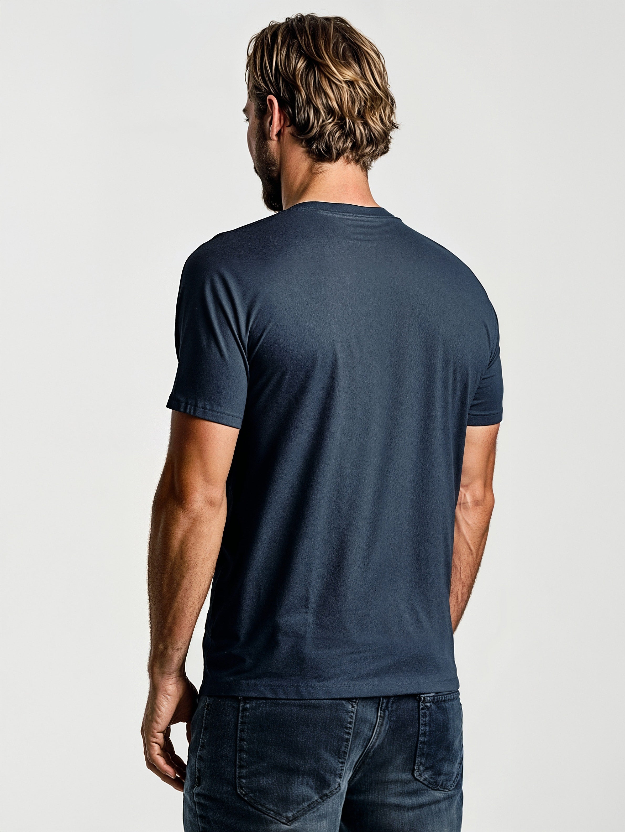Essential Crew Neck Tee 2