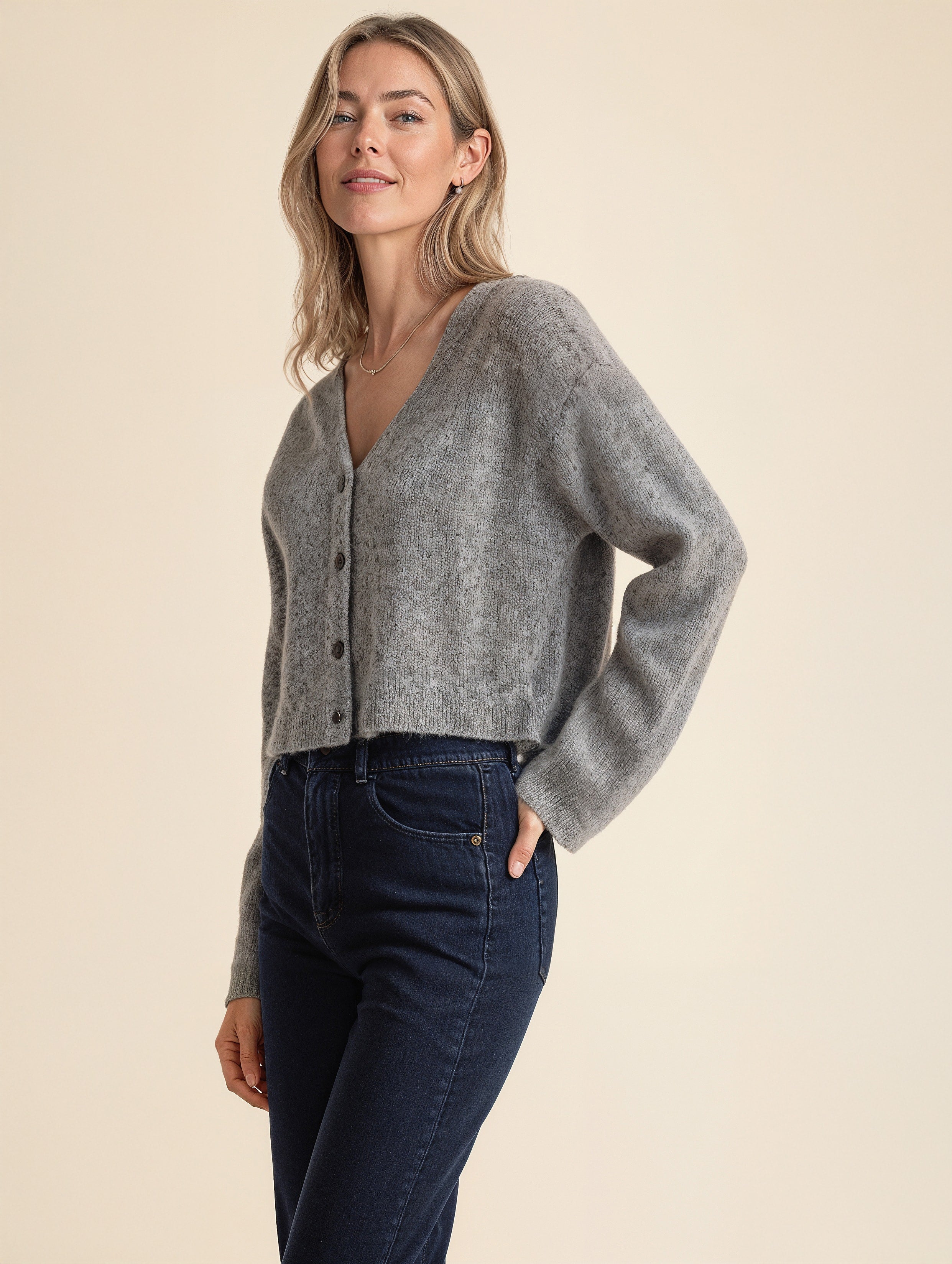 V-Neck Knit Top 3