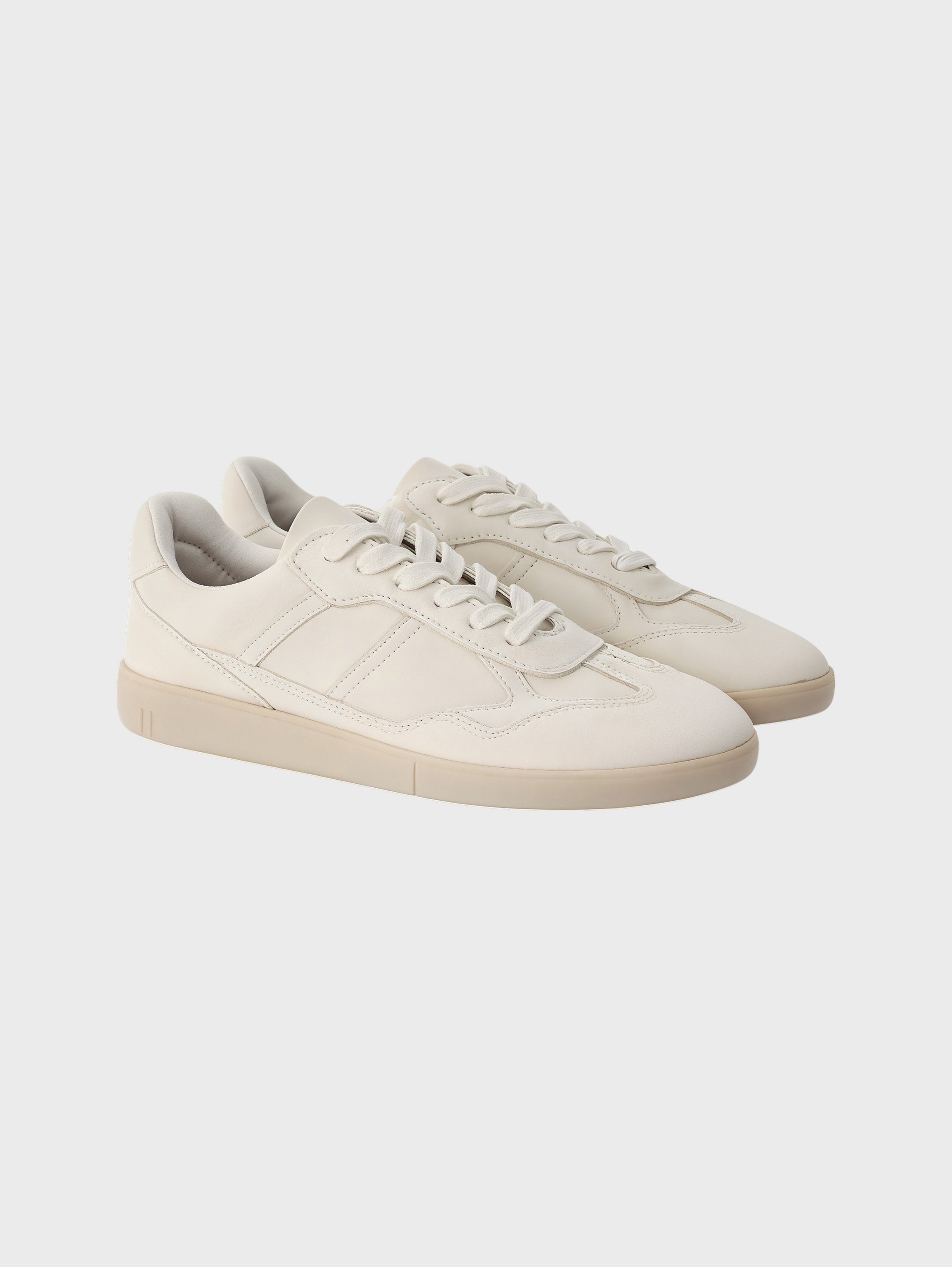 Low Profile Sneaker 4